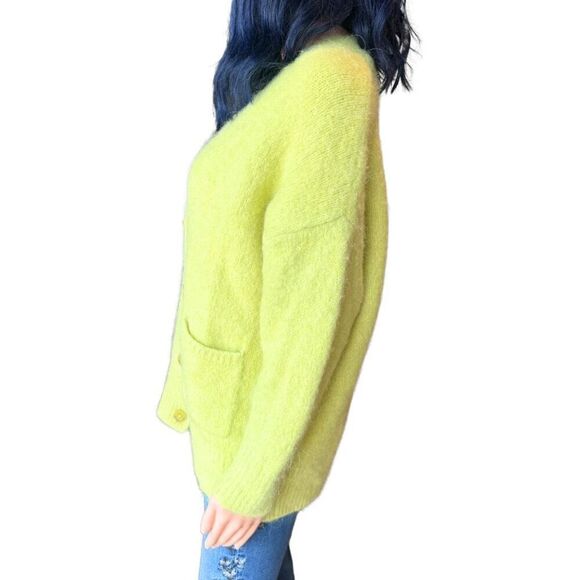 NEW UGG Women’s Joselyn Cardigan II Cozy Knit Size Medium Wool Alpaca Neon - Picture 5 of 8